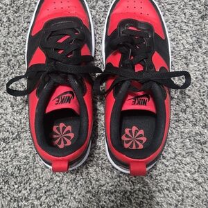 Nike Kids Black and Red Sneakers